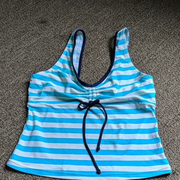 Landubi tankini top - Picture 1 of 1